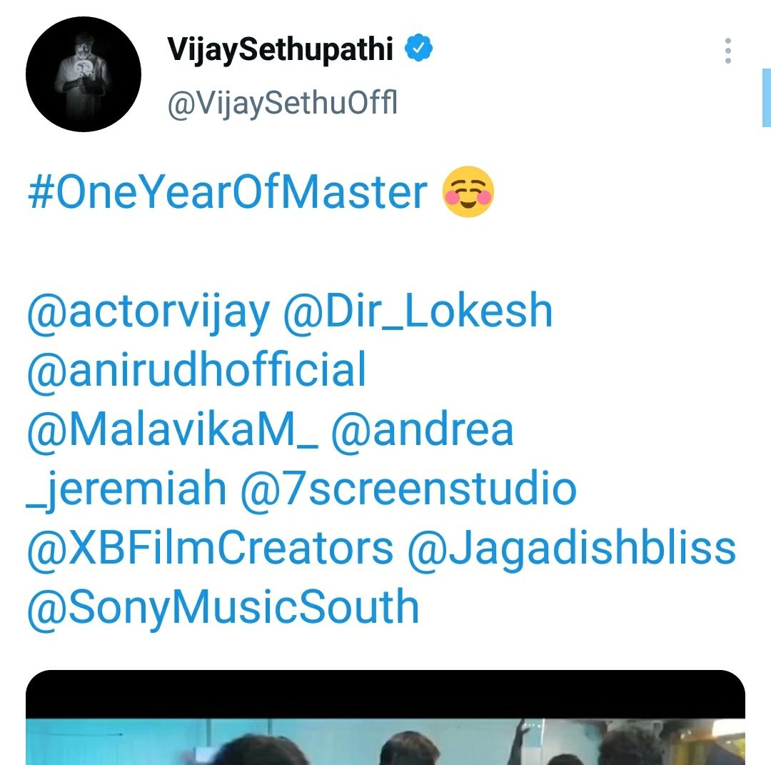 VJ_SK_AjayKumar's tweet photo. #OneYearOfMaster 😎 #Beast #ThalapathyVijay @actorvijay 🔥
#1YrOfIndustrySaviourMASTER
#Thalapathy ❤️. https://t.co/0ekZweVWEk