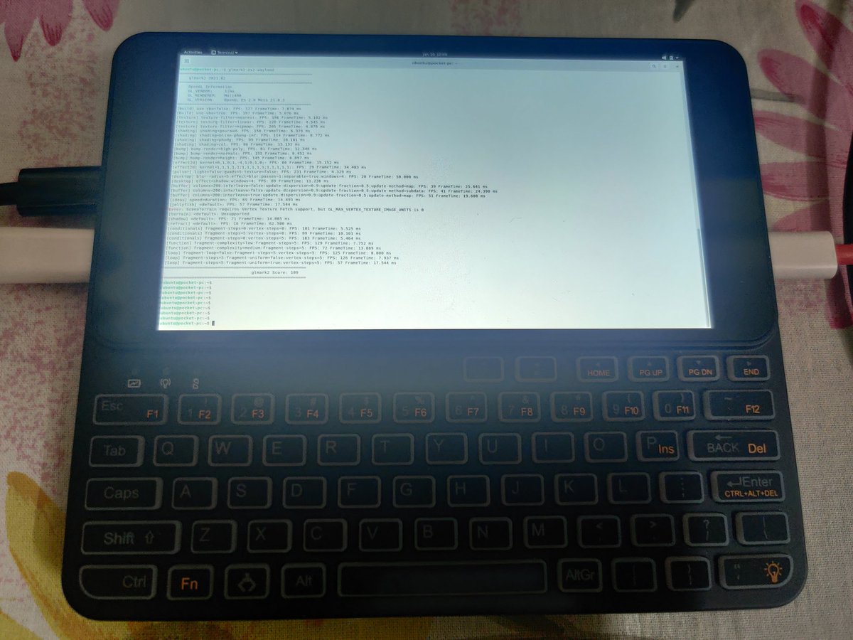 gajjar04akash1's tweet photo. Ubuntu21.04 on Pocket-pc with Glmark score 109 https://t.co/zFHpJslsOP