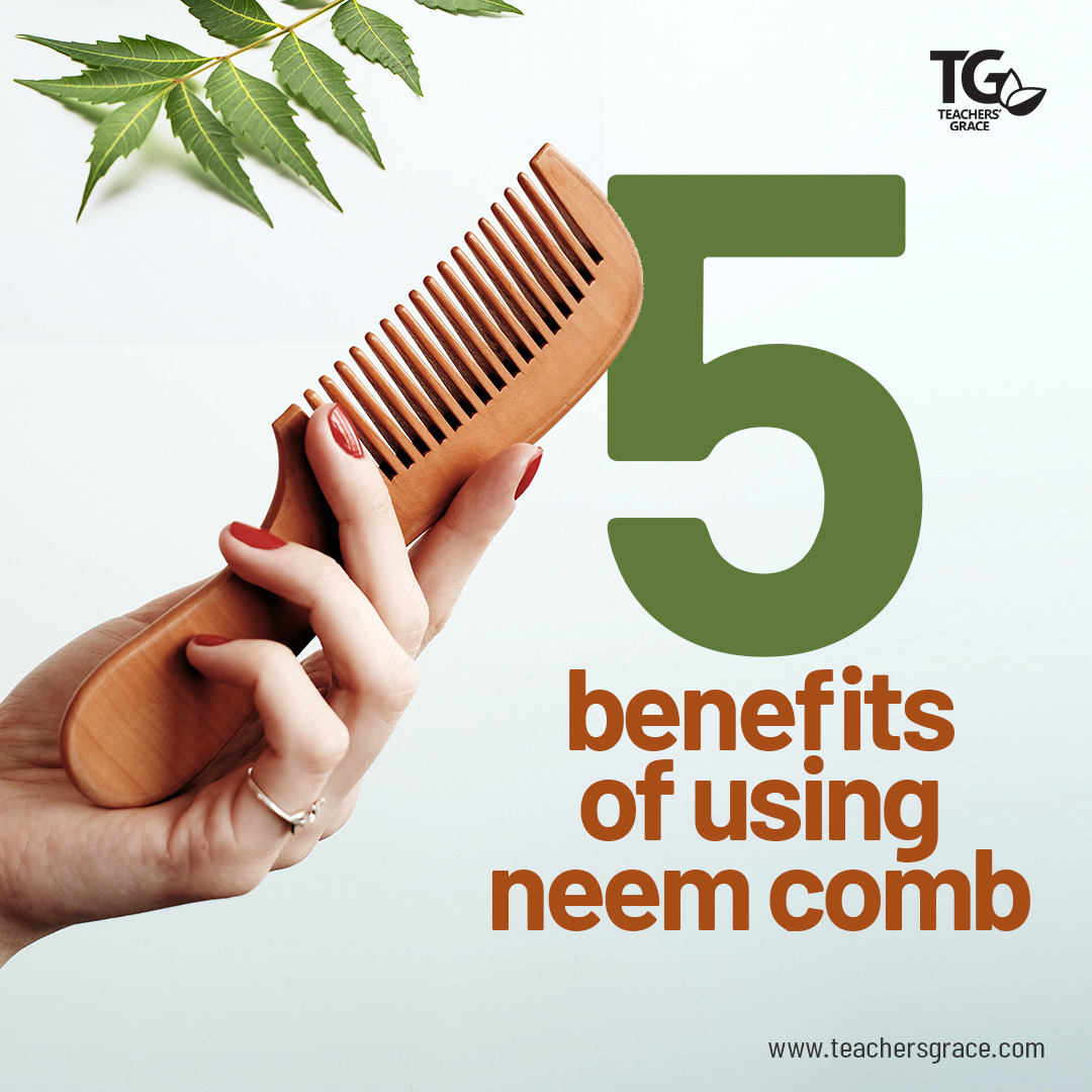 grace_teachers's tweet photo. Many Ayurvedic experts have lauded the benefits of using neem comb because it is scalp friendly and has numerous benefits.
A Thread...
#neemcomb #haircare #haircaretips #naturalhaircare #ayurveda https://t.co/0tuWlmxtrO