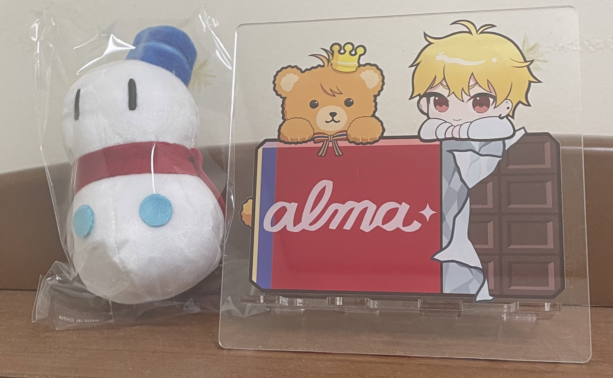 中野あるまオリジナル限定ベアチョコクッション