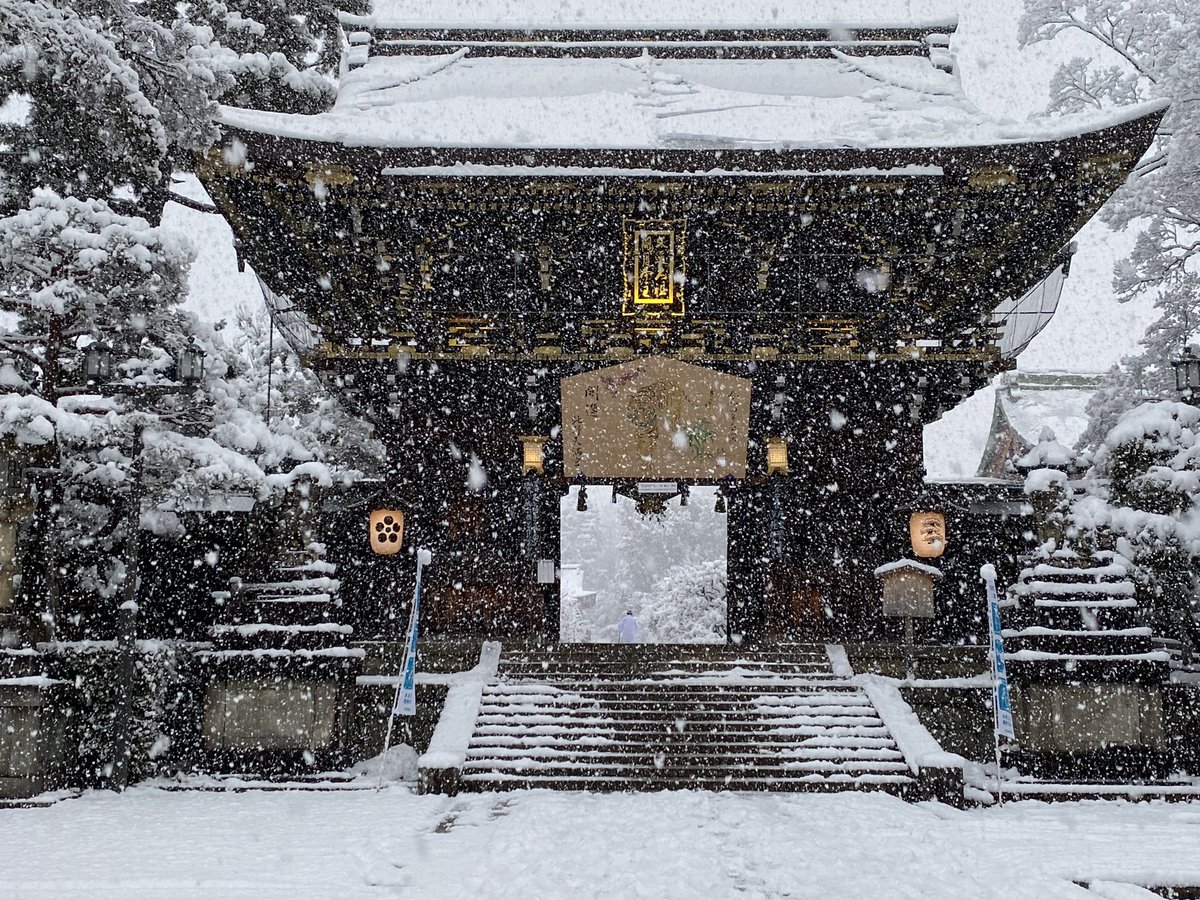 TjsFUeFoXeAp7vg's tweet photo. 北野天満宮❄️ https://t.co/IBXc4lZIli
