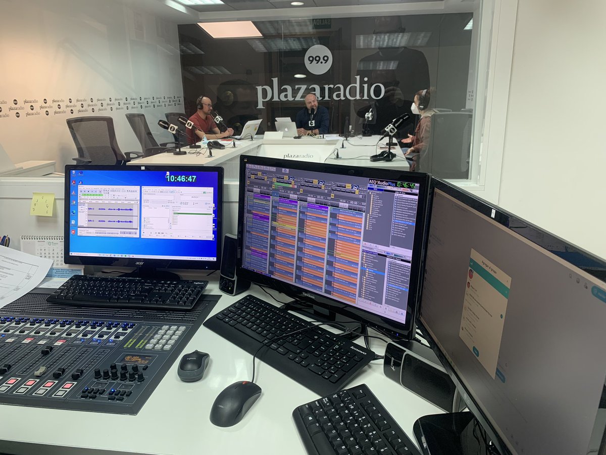 martinezx78's tweet photo. 🎙Hoy en ‘Podcasteando’ en @agolpedemicro de @eldemanises en @999plazaradio después ‘Lo que piensas puede no ser verdad’ de @PsicologaDeVlc hablaremos de #Saetas con @jesusmatsuki &amp; @agu10radio #agolpedemicro 

🎧https://t.co/F9adORWCPQ https://t.co/6fg4HxIHwe