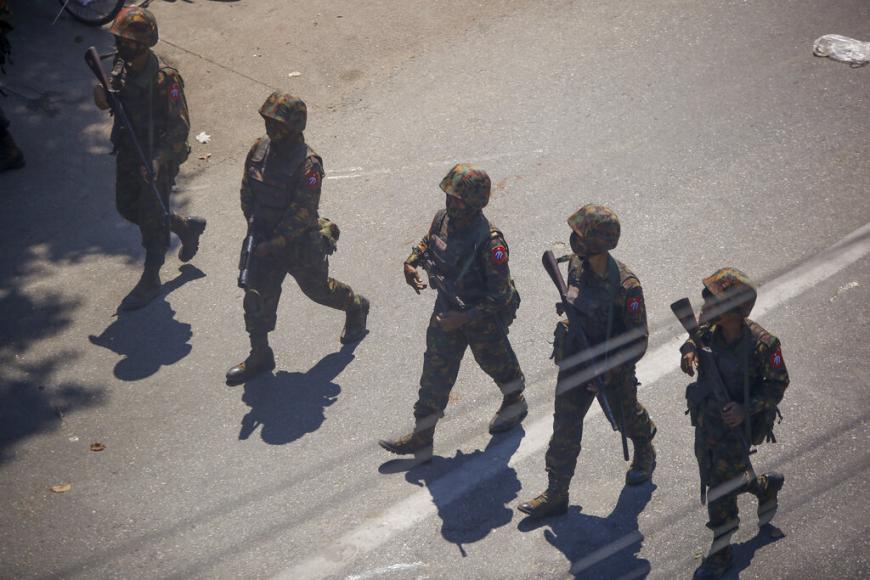 Reaproy's tweet photo. “Placing payments into an escrow account that could only be paid to a new, democratically elected government in #Myanmar would put @pttplc_official on the right side of the growing conflict in the country, and put pressure on the military junta" says @hrw. https://t.co/IB5XJmSpxc https://t.co/eLljVeNpPU