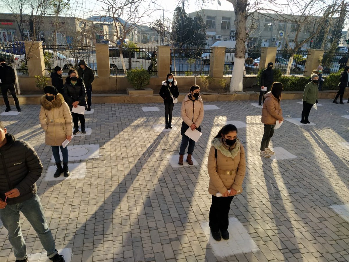 YevlaxH's tweet photo. Yevlax şəhərində 1 mərkəzdə M.Ə.Sabir adına 2 nömrəli tam orta məktəbdə  Respublika fənn olimpiadalarının rayon (şəhər) mərhələsi keçirilib.
Qeyd edək ki, olimpiadanın rayon (şəhər )mərhələsində 9, 10, 11-ci, həmçinin xüsusi istedada malik 8-ci sinif şagirdləri iştirak ediblər. https://t.co/Rf3Jh9Imvw