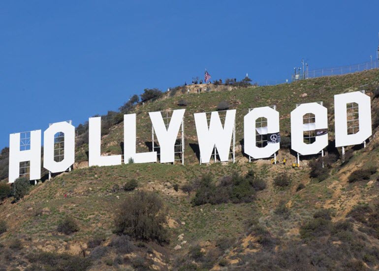 bullVestor's tweet photo. Halo Collective: Hollywood, Beverly Hills, UCLA, Venice Beach - Top-Location Cannabis-Shop! https://t.co/kGqlNLhskc #A2JB9L #CannabisAktie #CannabisInvestment #CannabisKalifornien #HaloCollective #NEOHALO #Nevada #Oregon #Sponsored #USA https://t.co/7b3adP2BZC