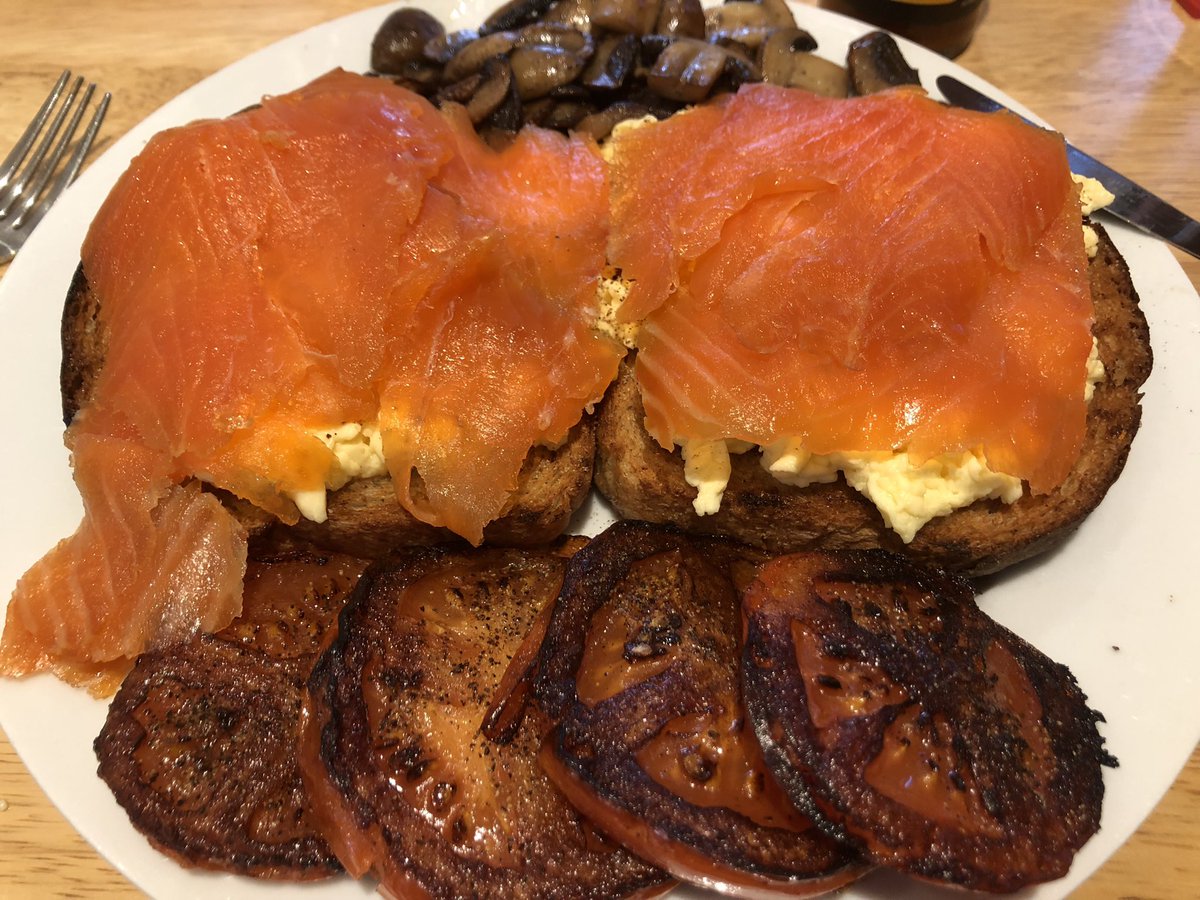 BoutiqueyDave's tweet image. That’s better!
Saturday #TroutPout and a full pot of fresh coffee