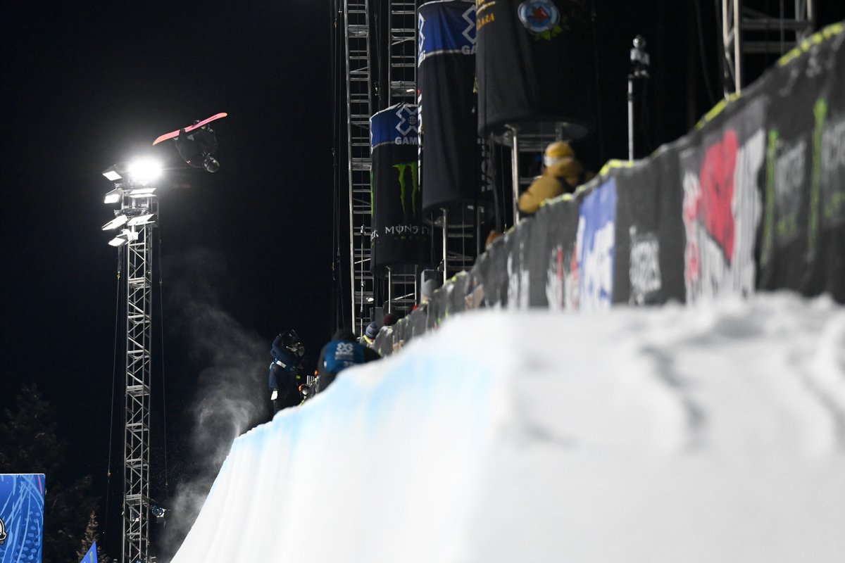 XGames's tweet photo. Day 1 Snowboard Top Images of #XGames Aspen 2022!

👉🖱 https://t.co/kU04riGuZJ https://t.co/VGB70TRPNP
