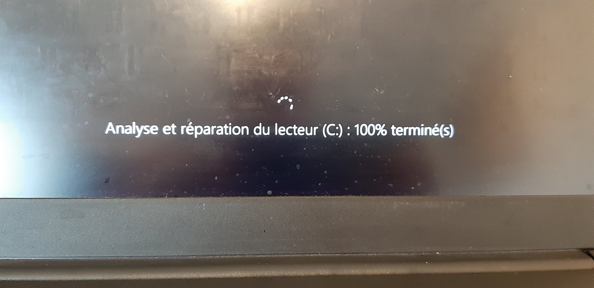 Emmanuel Brunet tweet media