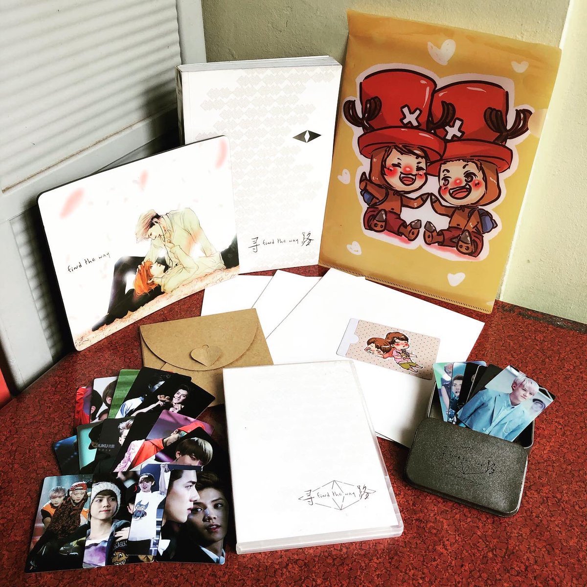 Hunhanfeelss's tweet photo. [PH ONLY/LFB] 2,300php each pero pag both po bibilhin 2k nalang each‼️‼️ HUNHAN PB https://t.co/a2VVLmGi37