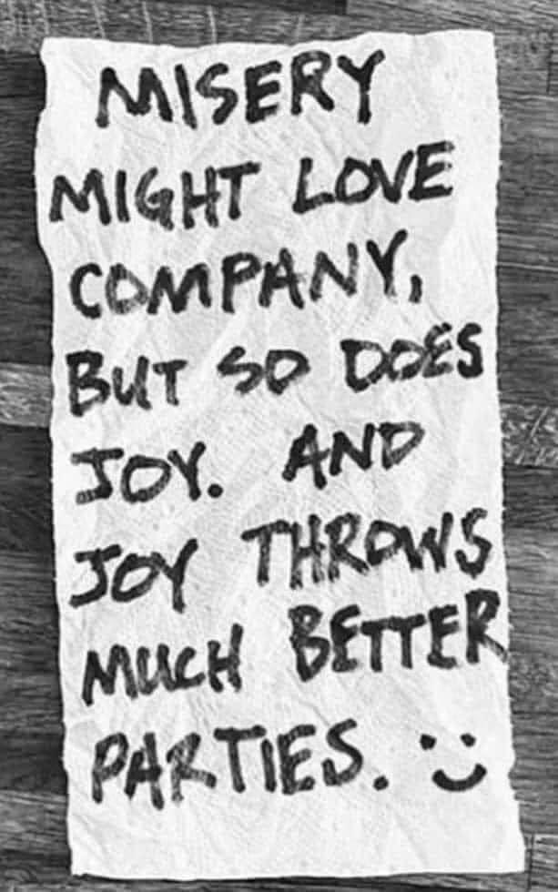 hoofer2's tweet photo. #miserylovescompany #joyful #joylovers #icecream #sorrow #throwaparty https://t.co/UNhlOcXcey