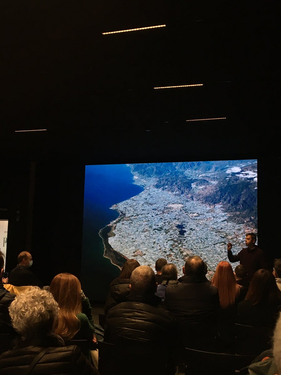 CasaEnergiaPrat's tweet photo. És el torn d’aprendre i reflexionar amb la xerrada de @meteomauri  “El temps canvia, el canvi climàtic ens afecta. Transició verda i energètica ara” al Teatre L’Artesà. https://t.co/Z5bwxWHiWR