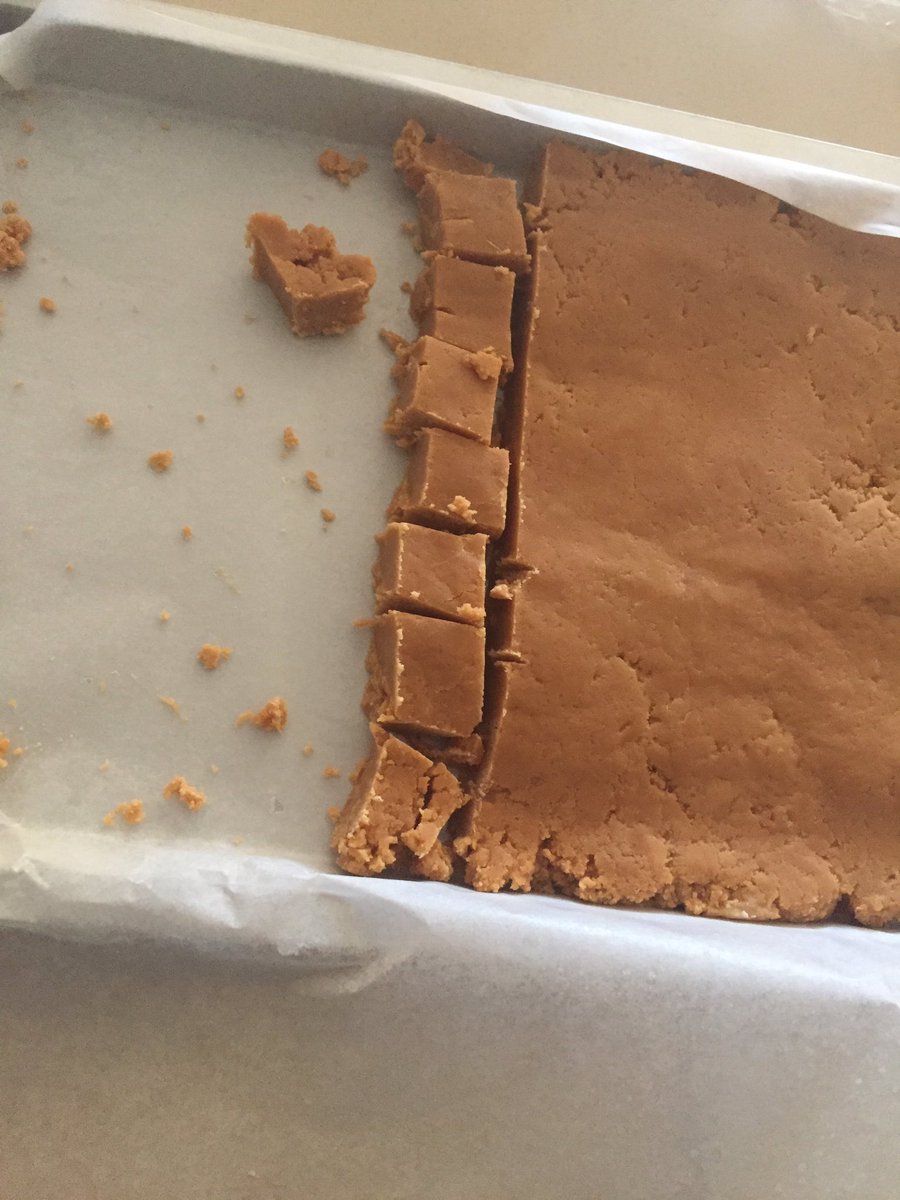 roger3806's tweet photo. The pandemic has given many of us more time in the kitchen. I used to make this fudge when I was a kid decades ago. My mum still has the recipe in her book - well worth going it a go! Happy to give tips! #fudge #activity #kitchen #recipe #favouriterecipe #nothealthyfood #sweet https://t.co/WAFTBmW4ZZ