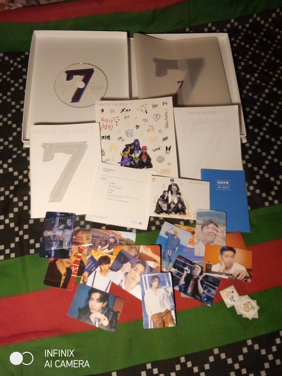 UaenaRosel's tweet photo. HEHE SALAMAT PO @shoonie_shop  Sa pa GA sowwy po Wala pong unboxing vid. Kasi Sila mama Ang nag unbox😭😭 naiinis nga ako sa kanila eh😭😭😭 PERO SALAMAT PO WORTH IT ANG PAG HIHINTAY KO.More blessings to come and followers po...Hehe This is my first ever album ng BTS, God bless🥰 https://t.co/5bB79aklCy