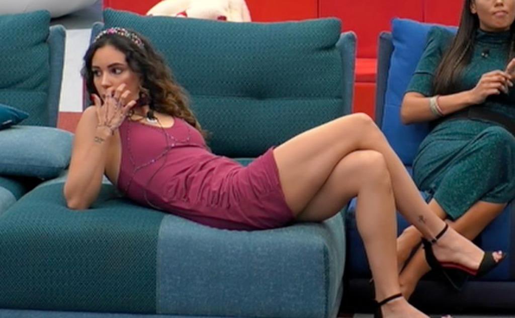 _studiorame_'s tweet photo. Siamo sbarcate su Twitter 🥳. Vestiremo le princess al GFVip. Siamo pronte a commentare con voi e sapere cosa ne pensate. Seguiteci per spoiler sui prossimi outfit 😜. Quale look vi è piaciuto di più? #fairylu #gfvip #jessvip #JERU https://t.co/zHXvUreOjR