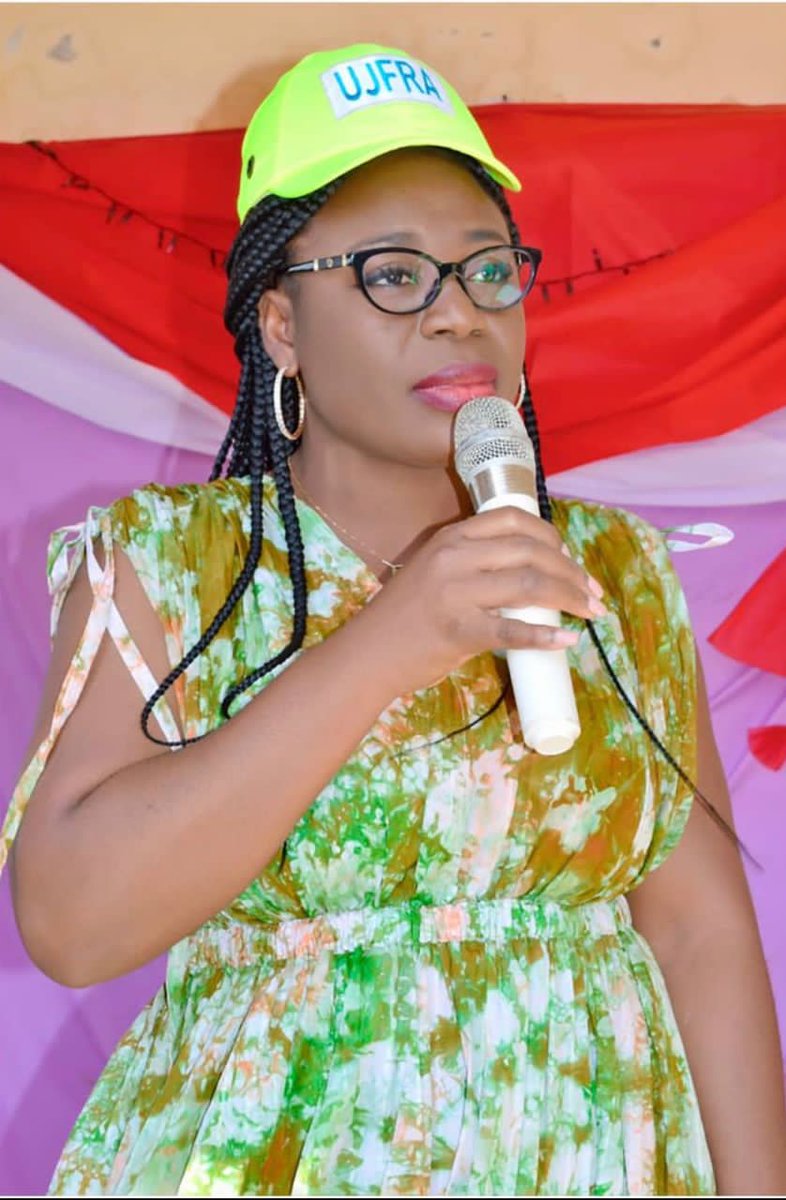 UjfraA's tweet photo. La pdte @FatouYEO de l'@UjfraA https://t.co/uDy0HOWi2E