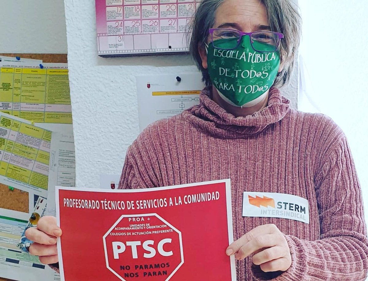 APTSCMURCIA's tweet photo. En el día de ayer, recibimos multitud de apoyos para reivindicar que nuestro perfil profesional sea valorado y tenido en cuenta como se merece.
Gracias a @feccoormurcia y @STERM_La_Inters 
En breve más noticias y acciones
#ptscbastadeprecariedadlaboral
#alumnadovulnerablePTSC https://t.co/nX6vlNxmO8