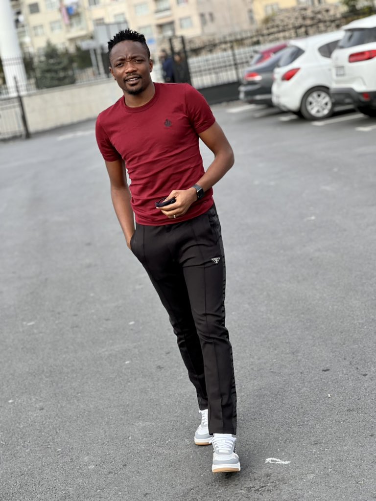 If they respect you, respect them. If they disrespect you, still respect them. Do not allow the actions of others to decrease your good manners, because you represent yourself, not others.❤️🙏
