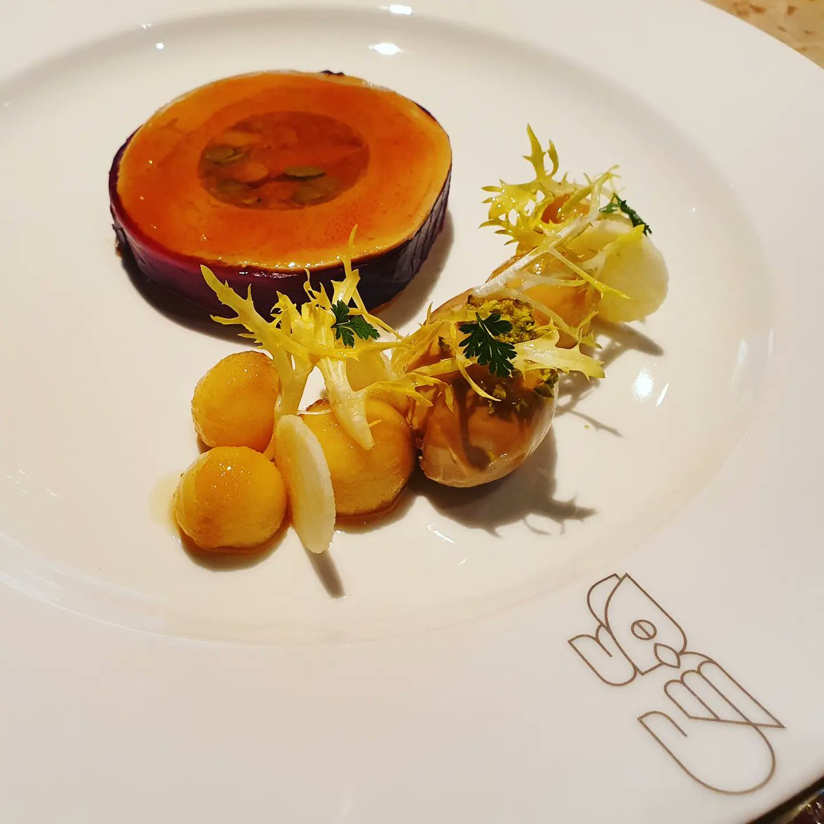 theTVarnum's tweet photo. Naughty Saturday lunch at #Tantris is the best...with 2 very different vibes to choose from. Merci to the team and feeling blessed to live close enough to stumble home after. ;-) #Munich #Muenchen #Schwabing #Foodie https://t.co/duj5zNIqSk