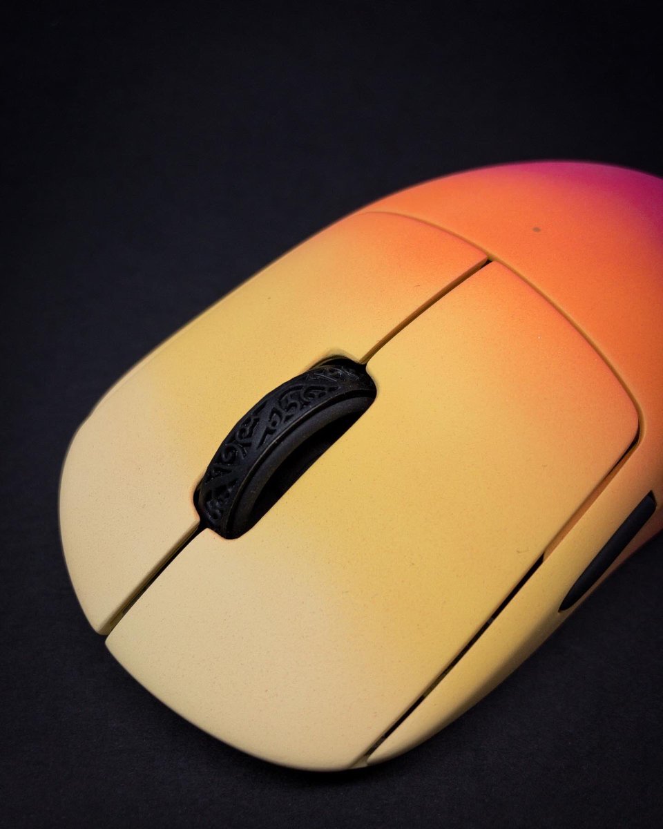 GPX SL Fade

Switches: <a href="/KailhSwitch/">KAILH</a> GM2.0
Encoder: <a href="/KailhSwitch/">KAILH</a> 8mm lubed
Custom Scroll Wheel Band
Feet: @esp_tiger Arc1

#lightzicustoms #airbrush #custommouse #logitech #csgo