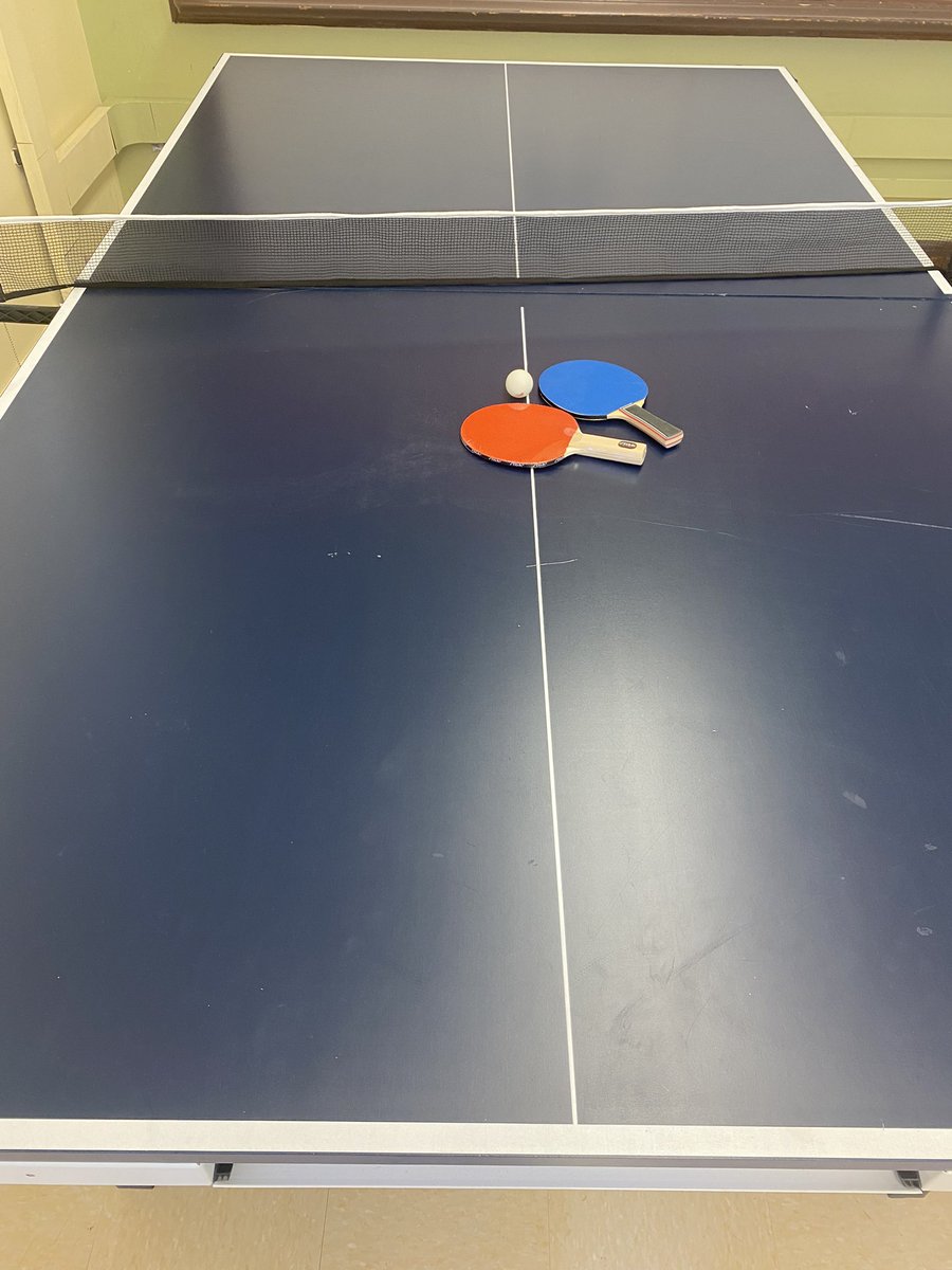 DoolittleEleme1's tweet photo. I can’t wait until our game room and weight room is complete!!! 🎯🎱🎮🧩🕹🎲🃏🏋🏿‍♀️🏋🏾‍♂️￼🖤💛🚀🚀🚀 #JRD #proudprincipal #doolittleelementary #blastoff @TheFundChicago @CrislerJoan @ChiPubSchools https://t.co/DREVlUj6Rv