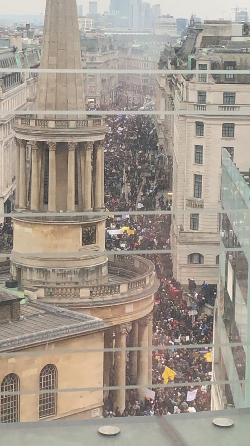 foxblog3's tweet photo. 2. Still no coverage by BBC of protest on their own doorstep... except one brave insider from in the building... #BBC #BBCPropaganda #BBCHQ https://t.co/WFpBNsLOMP