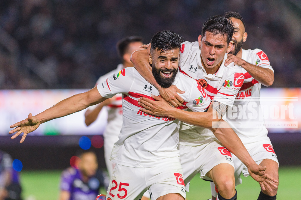 MexsportAgency's tweet photo. .@MazatlanFC 1-2 @TolucaFC | Jornada 3 #GritaMexicoC22 #LigaBBVAMX 

📷: @RobEcheagaray

#Mexsport #GritaMexicoC22 #sportphotography #LigaMX #mazatlan #toluca #tolucafc https://t.co/2zi2bi3F7c