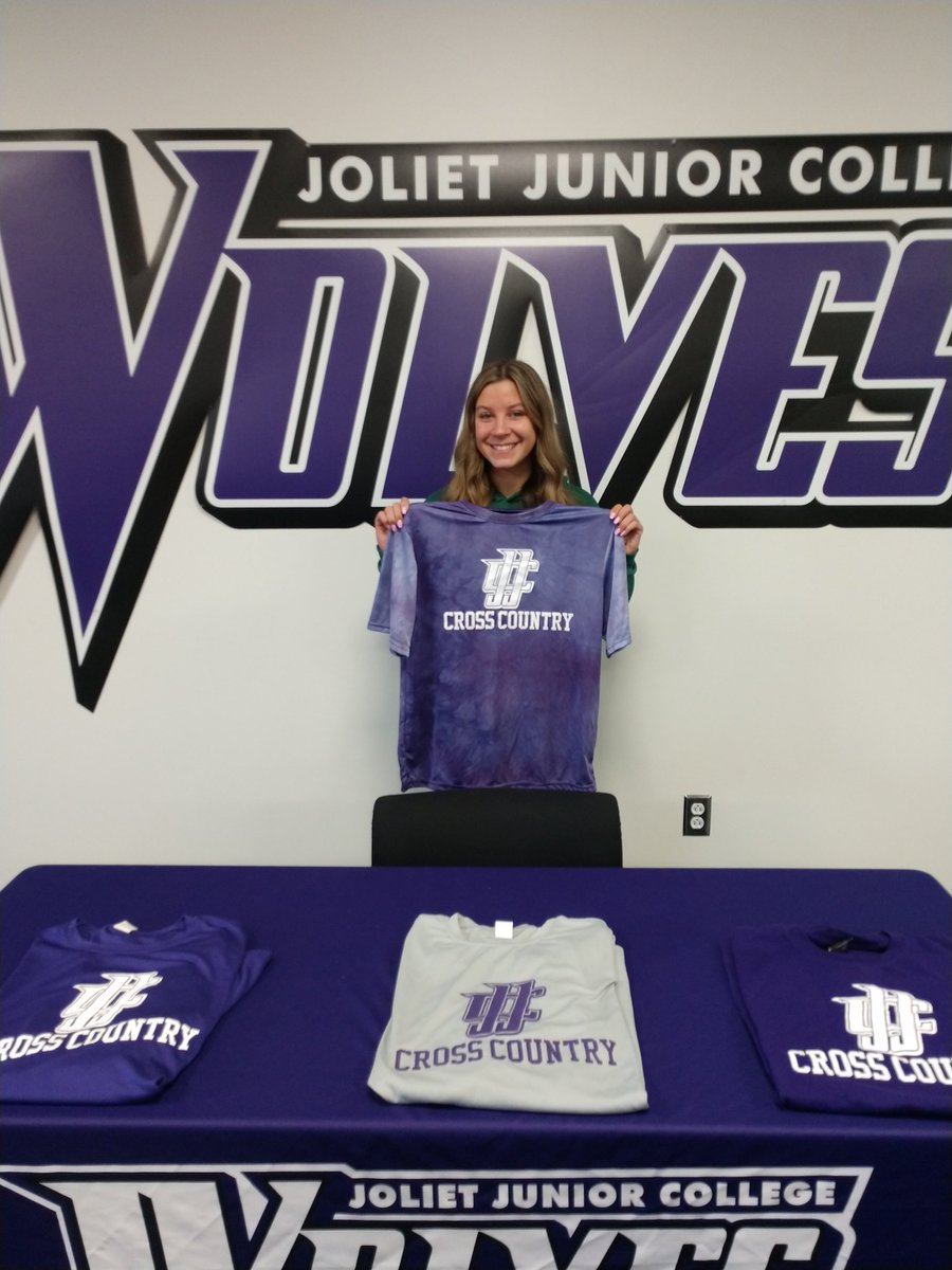 JJCCrossCountry's tweet photo. The JJC women's cross country program would like to welcome Kayla Williams to the Wolves family. Kayla is from Minooka HS, comes from a great HS program and will be a great addition to our team. https://t.co/flS6khCIfH