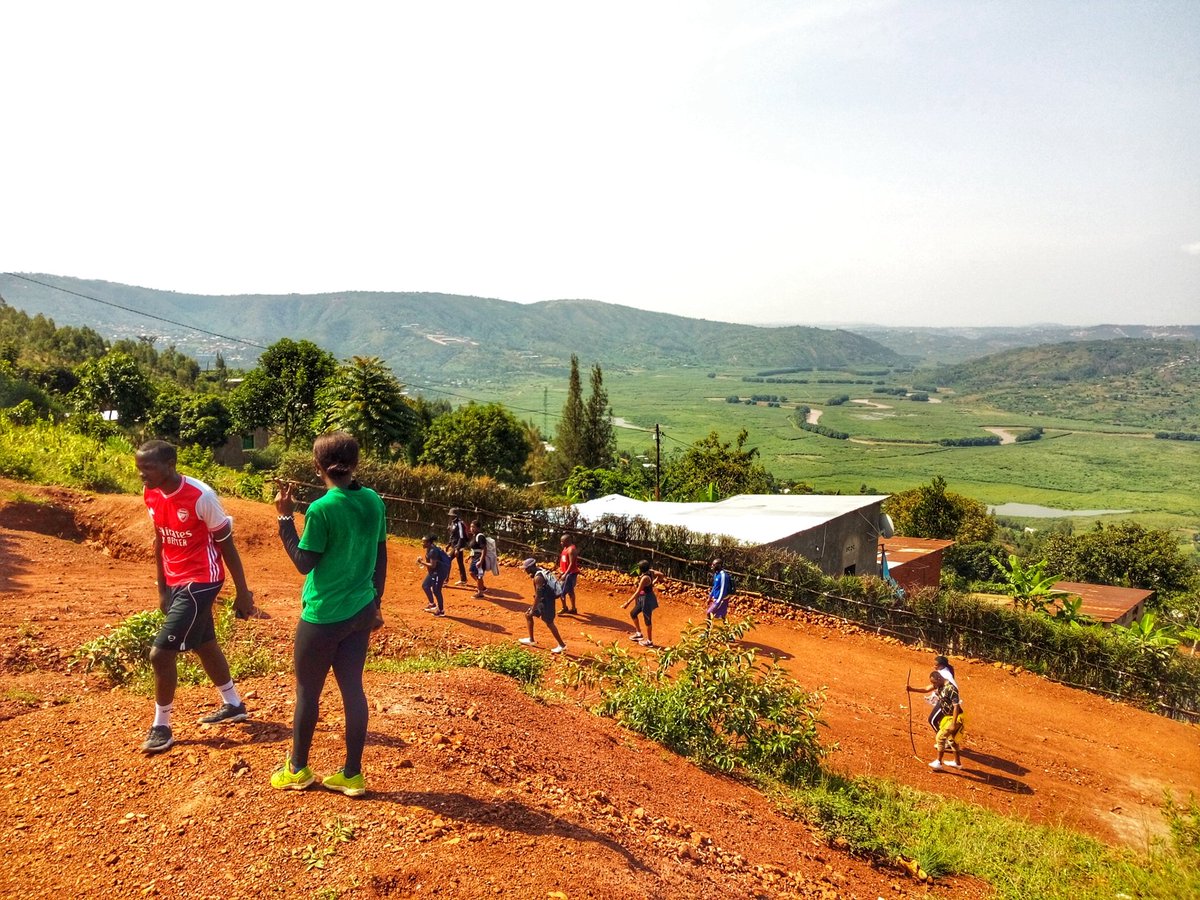 TourismloversRw's tweet photo. Today was yet another Epic hike to #mtkigali via Rewesero. Some ±15km walk in the green hilly #kigalicountryside
Thank you all brave #adventurers for #pushingyourlimits
🇷🇼☀💚❤
#temberaKigali #temberakigali #temberurwanda https://t.co/FaHw3NTPNS