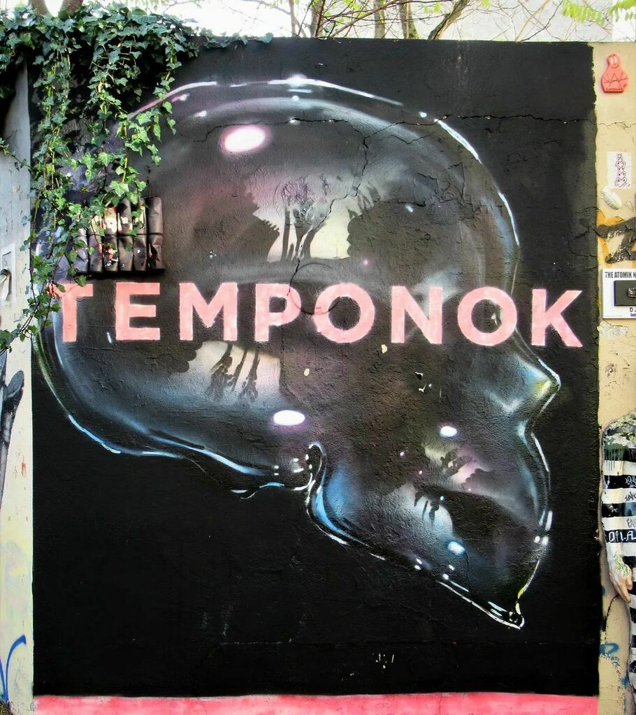 F_erre's tweet photo. What would a trip to #Paris be without seeing a work by @tempo_nok
There is more to see than a #skull
.
#temponok #parisstreetart #streetartparis #streetart #muralart #mural #msaparis #parisjetaime #urbanart #urbanart_daily #streetart_daily #streetartev… https://t.co/JMlMrOomaG https://t.co/N0jwYhH6Tx