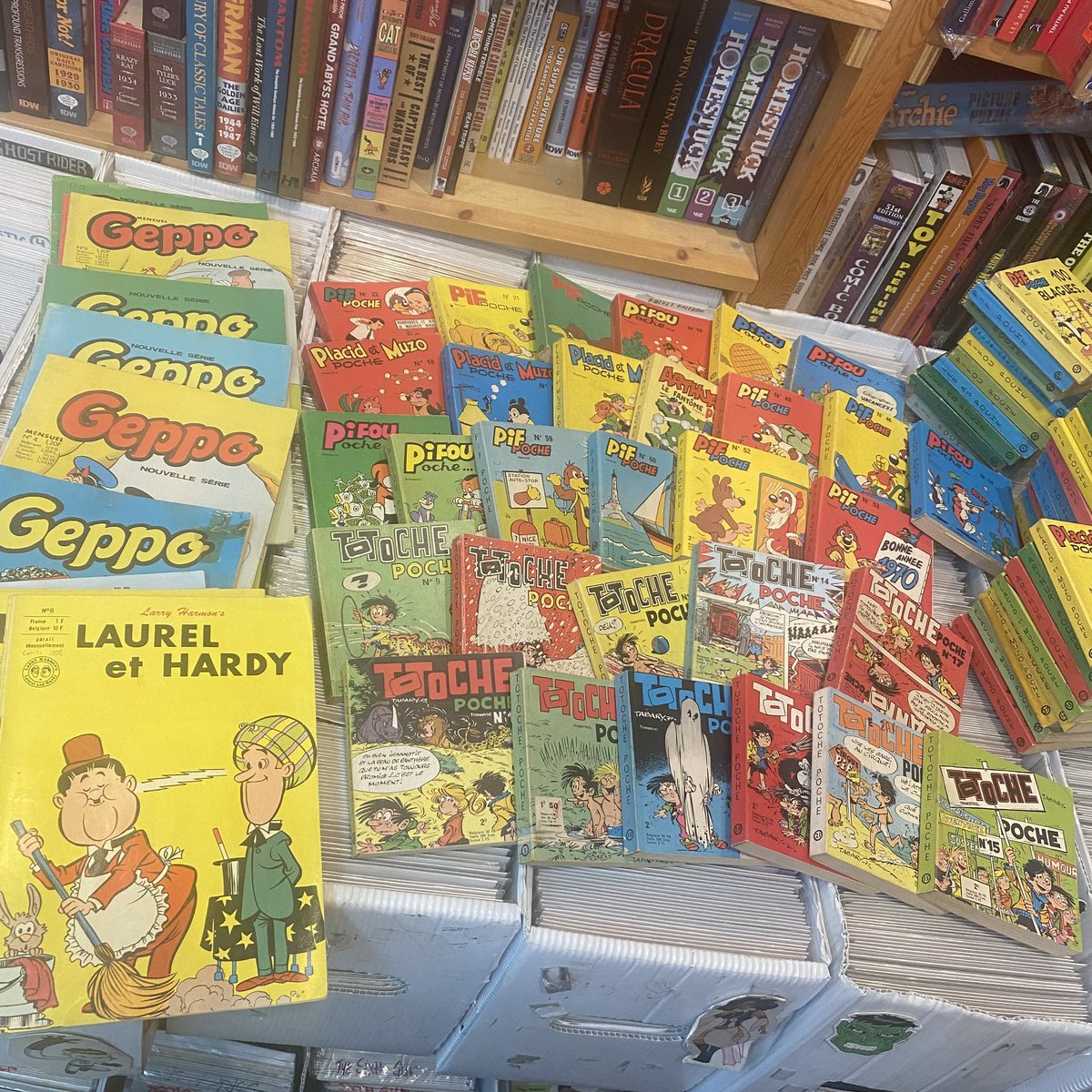 strangeadventrz's tweet photo. 50+ french-language comics from the early 1970s! #tatochepoche
#pifpoche
#laurelethardy
#geppo
#pif
$45 for the lot. add $20 to have it mailed within Canada. $40 to the US.
#frenchcomics https://t.co/jzY1wBhdLw