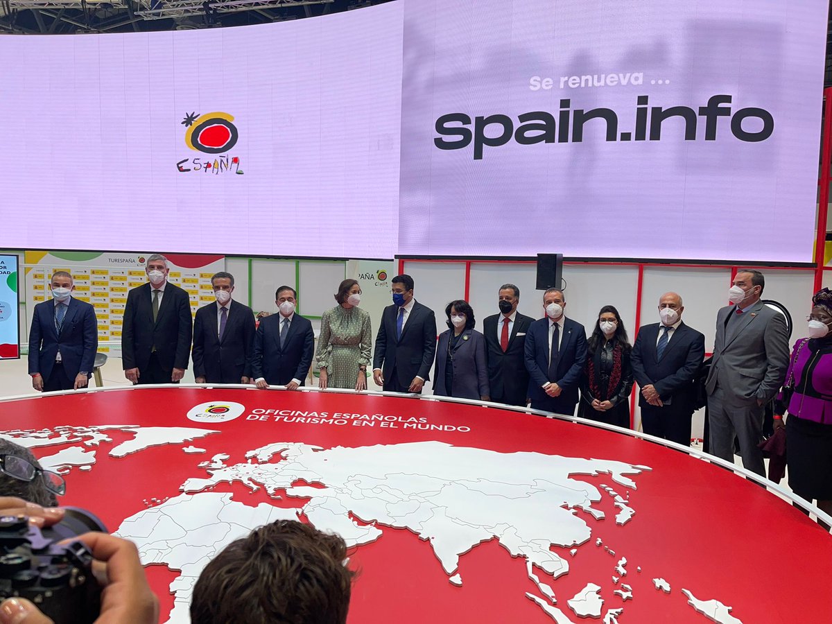 EmbaVEespana's tweet photo. Mauricio Rodríguez, Jefe de Misión de la República Bolivariana de Venezuela en España, participa, en nombre del gobierno del Presidente Nicolás Maduro, en actividades de la Feria Internacional de Turismo (FITUR). @CancilleriaVE https://t.co/HnGBLEmooJ