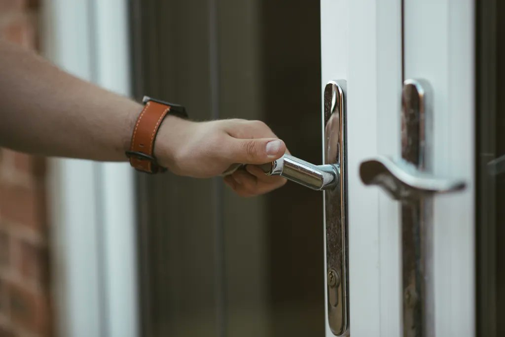 Are you locked out of your house, car or safe? We can help! Call us on 01704 501336, or drop us a message.

#lockedout #locksmith #local #southport #security