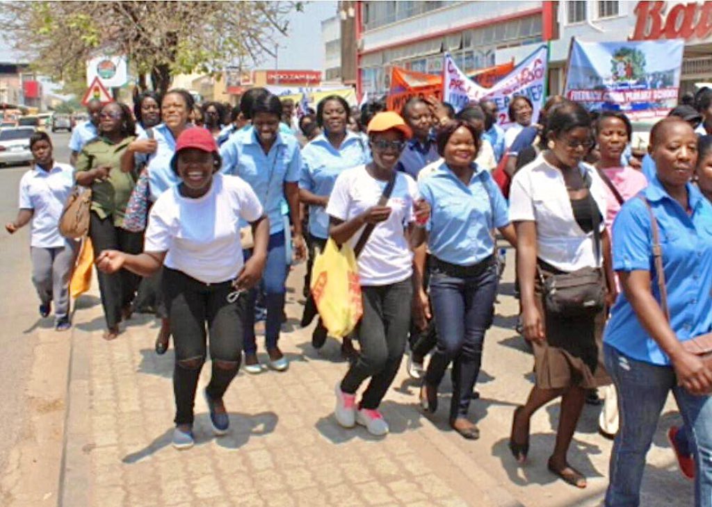 As promised, we’ve increased civil servants’ salaries. By cutting unnecessary costs and plugging the leaking holes caused by corruption, funds become available that directly benefit our people.

Soon, Zambians will be saying, Zangena!

#WeAreFixing
#DoingThingsDifferently
#Zambia