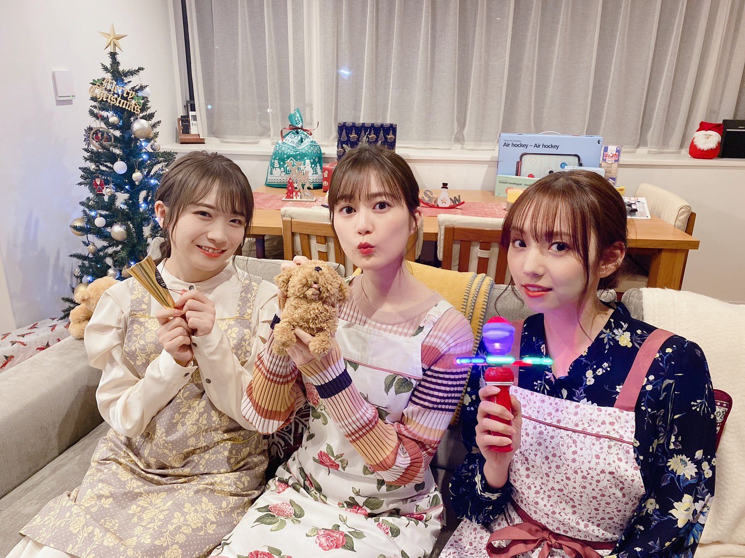 たいやき ケーキ屋さんにケーキなかったのでコンビニで雪苺娘買いました まいちゅん いくちゃん誕生日おめでとう 新内眞衣生誕祭 生田絵梨花生誕祭 T Co Usxbwejiqt Twitter