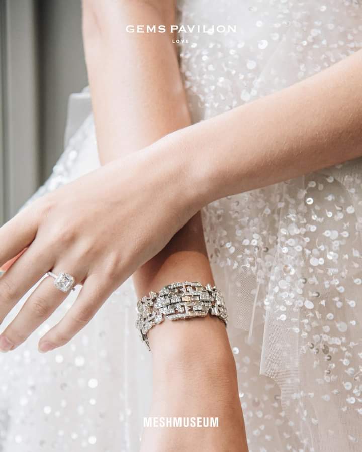 roseasho's tweet photo. Gems Pavilion and Meshmuseum are widely recognized as iconic brands in their own fields.These values contribute to creating the high jewellery and couture masterpieces that match the expectations of the brides.
#GemsPavilion #Meshmuseum
#Thailand
🙏https://t.co/6dK5LpRpML https://t.co/YxyKYtkf2m