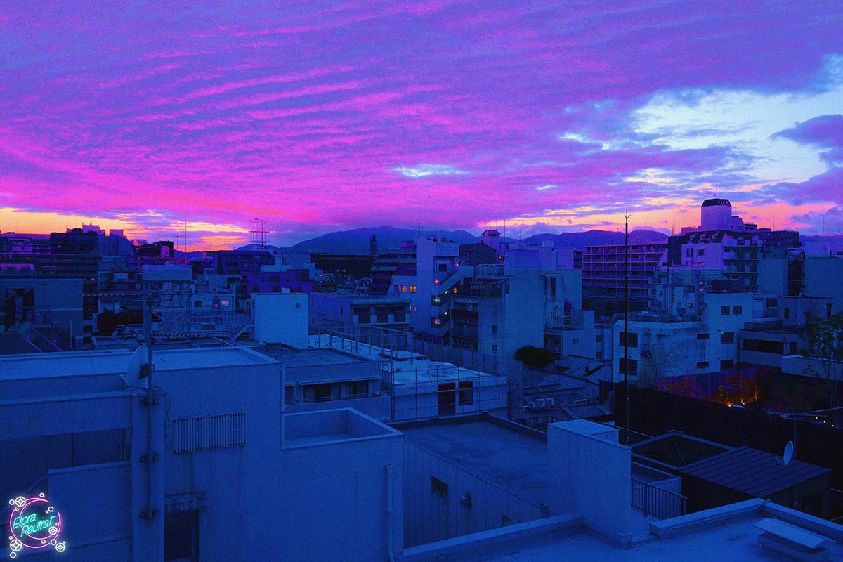 Owakita_'s tweet photo. Blue hour in Japan 💙 https://t.co/qmGjB80Jag