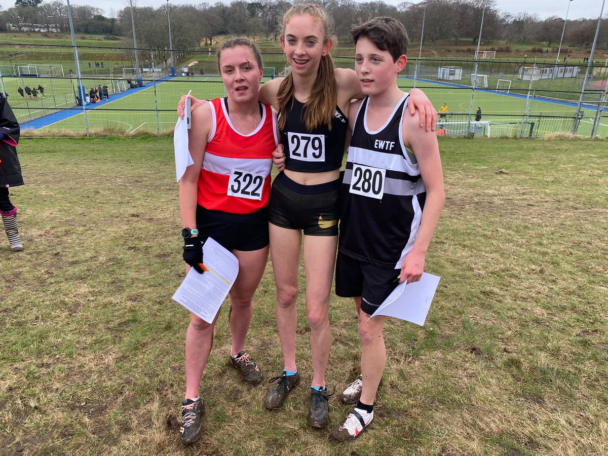 HantsSchAth1's tweet photo. IG Top 3 in the Hampshire Schools XC https://t.co/C20jSBPzaD