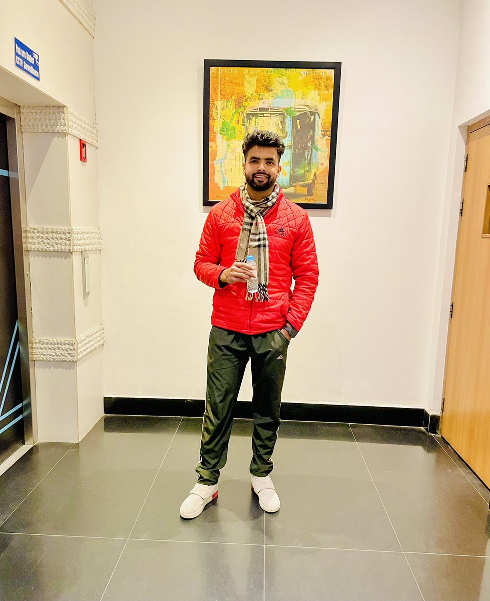 GuRi_HoNeY's tweet photo. ਕਈ ਸਾਡੇ ਹੱਸਣ ਕਰਕੇ ਹੀ ਸਾਡੇ ਤੋ ਤੰਗ ਨੇ...

ਤੇ ਬਾਬਾ ਮੇਹਰ ਕਰੇ ਉਹ ਤੰਗ ਹੀ ਰਹਿਣਗੇ.... https://t.co/wFiVp6e5wm
