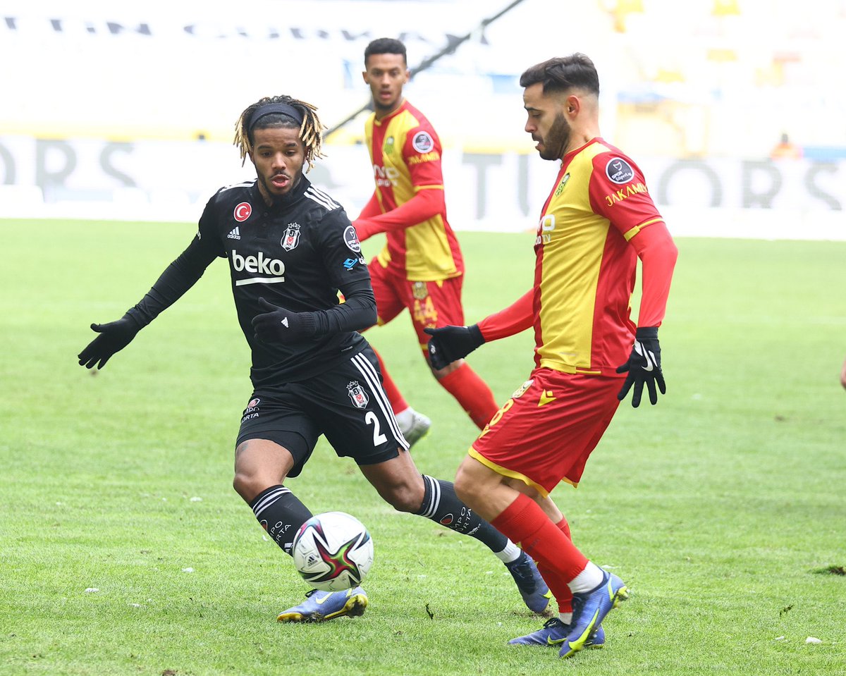 Süper Lig’in 23. haftasında Beşiktaş, deplasmanda Yeni Malatyaspor ile 1-1 berabere kaldı. ⚽️61' Alex Teixeira ⚽️84' Adem Büyük (P)