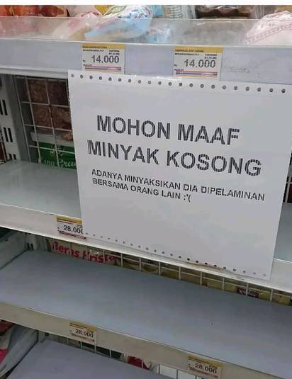Pegawai Indomaret lagi galau 1cak.com/2925528