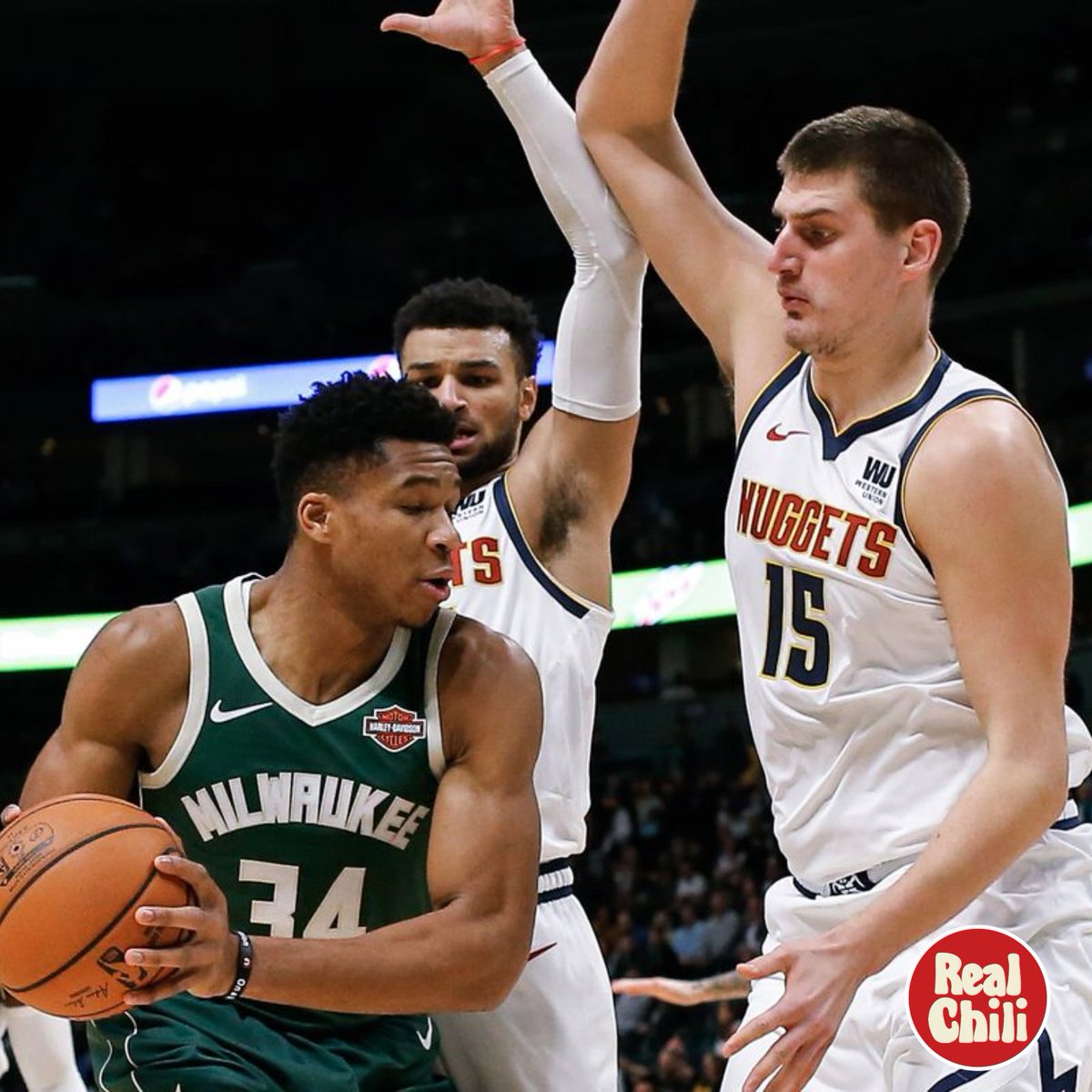 Heading to the game today? Bring the family by for some food and create a family tradition before Bucks games!
#RealChili #RealChili1931 #Bucks #GoBucksGo #BucksVsNuggets