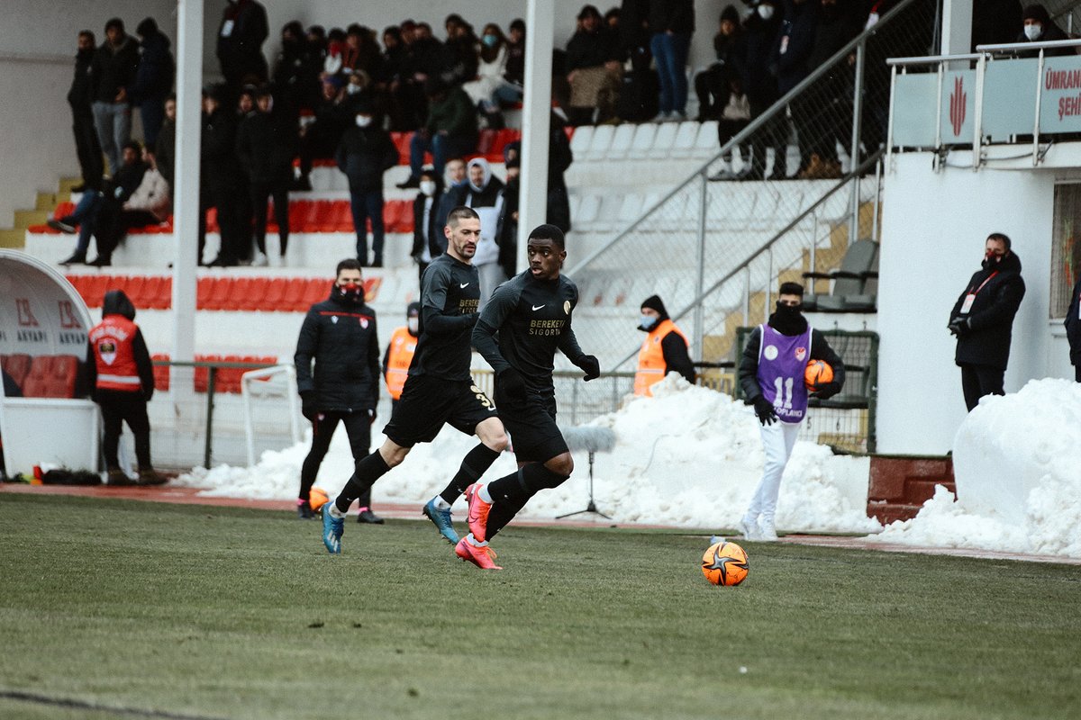 Umraniyespor's tweet photo. 📸 𝓛𝓲𝓭𝓮𝓻! https://t.co/SQtWCFiLxs