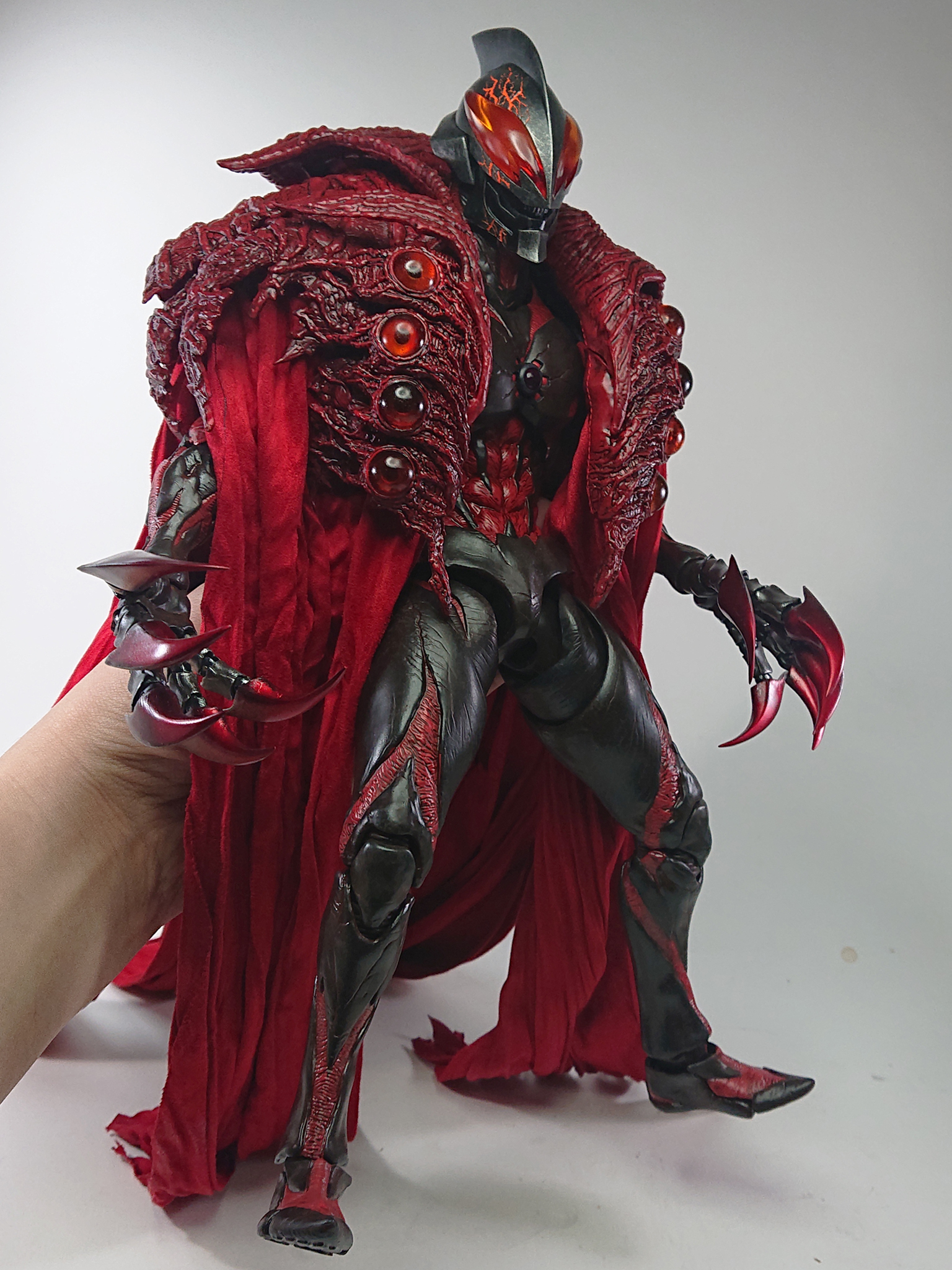 threezero ウルトラマンベリアル