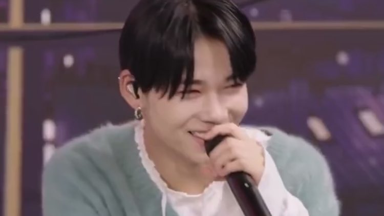 i will cry 😞😞😞😞 #ni_ki