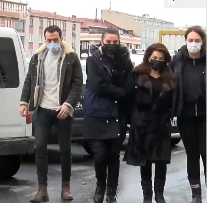 kasimsa_'s tweet photo. 20 yılda ne hale geldik
ülke mi, otopsi masası mı belli değil?
#Sedefkabasyalnızdeğildir https://t.co/TCVopdABla