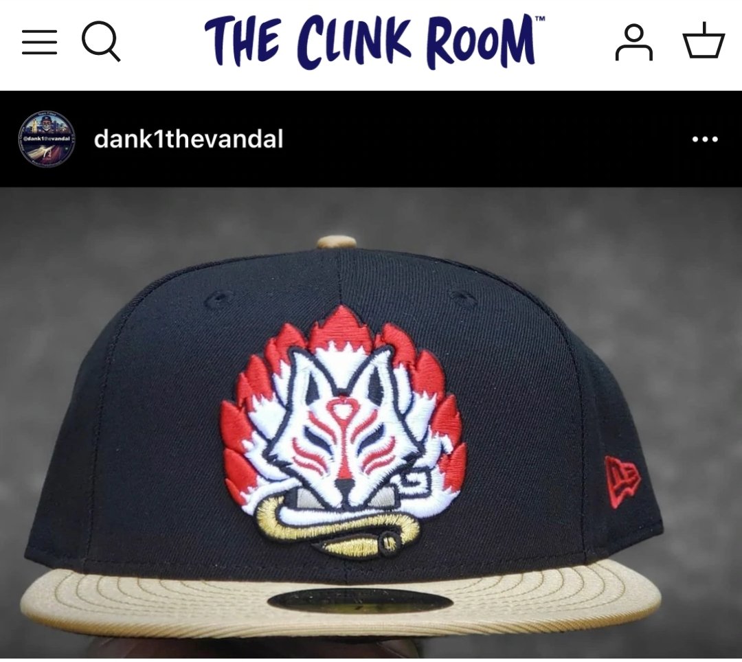 Dank1TheVandal's tweet photo. #22daysofClink "9 Tails" Collectors Only!Β - Inspired by the Japanese fox spirit (kitsune), the more tails that the kitsune has the older and more powerful it is. Designed by: Ian Saiki preordered through the Clinkroom. @TheClinkRoom #9Tails #custom #TheClinkroom
#NOSIDEPATCHGANG https://t.co/ibbvVxu1hL