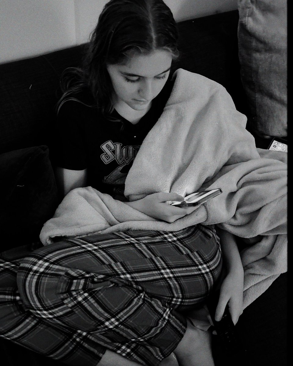 bloom_phillipa's tweet image. Nina, 2022 #thirdborn #childhood #documentingfamily #familynarrative #parenthood #portraitphotography  #parentingjourney