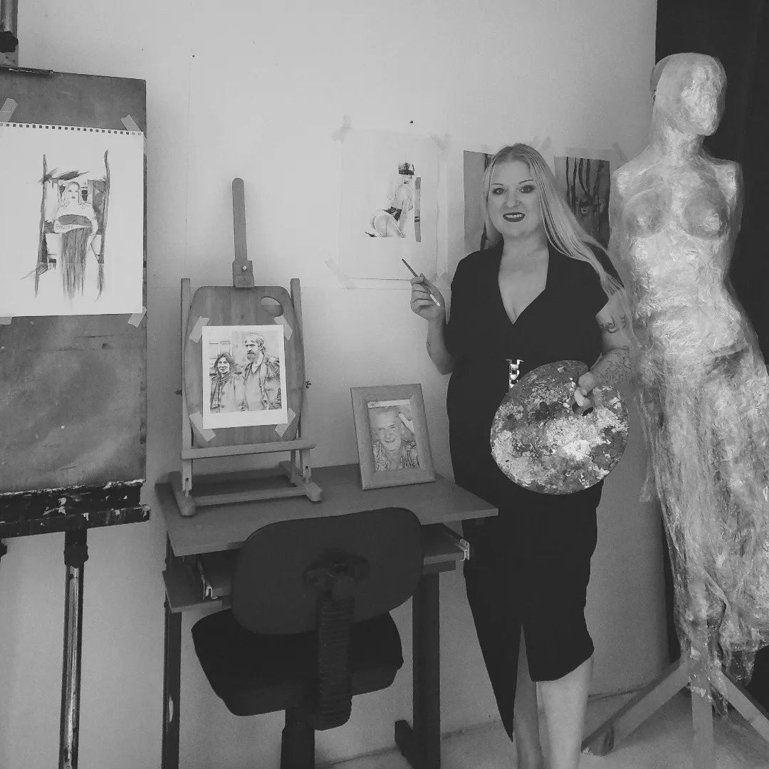 Busy in my Art studio 😍 
#artstudio #VisualArt