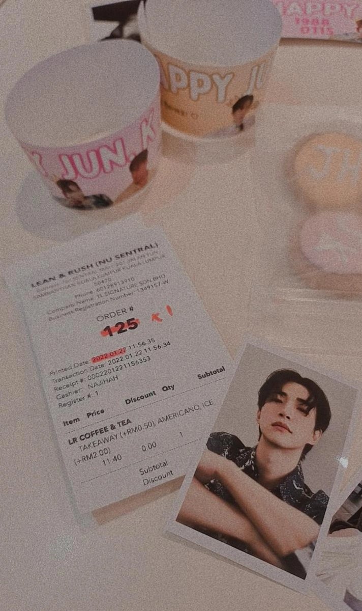 jangwoofwoof's tweet photo. Lucky number 125 ππ
Suuper cute and yummy cookies πππͺ
And so many lovely freebies π₯°ππ
#withJUNBROSagain https://t.co/oAC1BCZp9W
