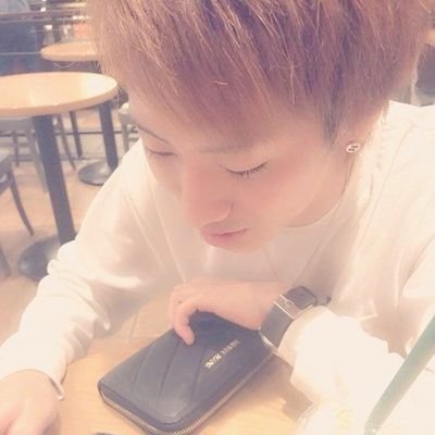 bushikunn's tweet photo. ゲーム好き集まれー！！
よろしくお願いします✨✨

#荒野行動orPUBG
#ポケモンGOorUNITE
#ドラゴンクエストetc https://t.co/VqJ1VcAbeL